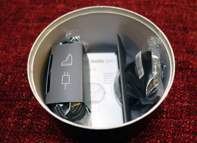 moto360unbox005
