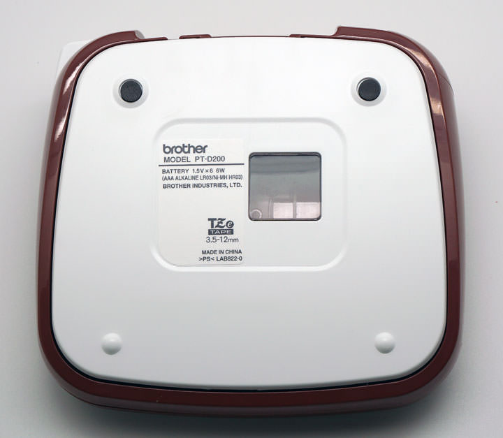 [Unbox] 不只可愛無敵，更讓生活有條有理：Brother台灣限量版「LINE FRIENDS 歡樂派對創意自黏標籤機」開箱實測！ - 阿祥的網路筆記本