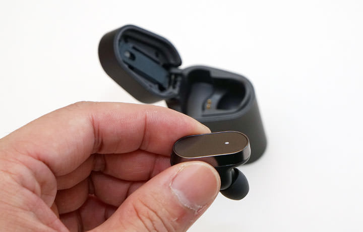 [Mobile] 溝通方式的再度創新！Sony Mobile首款Smart系列產品「Xperia Ear」智慧藍牙耳機12/24起在台限量發售！ - 阿祥的網路筆記本
