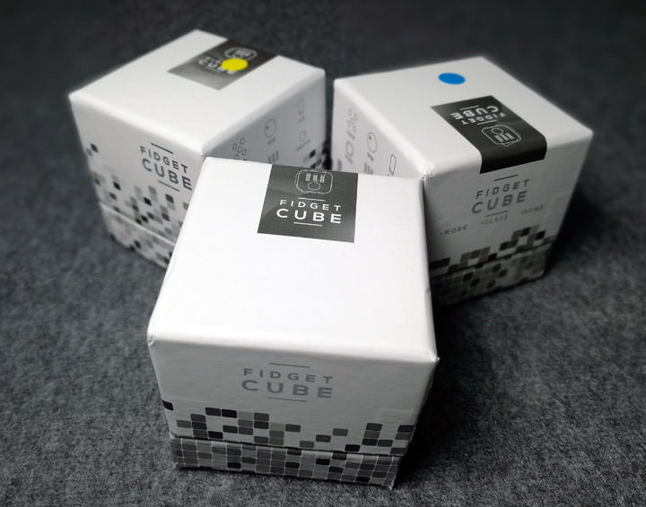[Unbox] 壓力大？焦躁不安？試試可以讓你紓壓的無聊小物：「FIDGET CUBE 紓壓方塊」開箱囉！ - 阿祥的網路筆記本