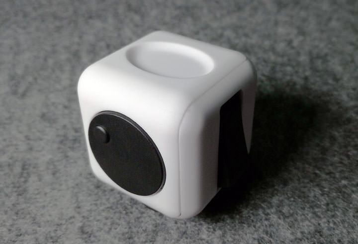 [Unbox] 壓力大？焦躁不安？試試可以讓你紓壓的無聊小物：「FIDGET CUBE 紓壓方塊」開箱囉！ - 阿祥的網路筆記本