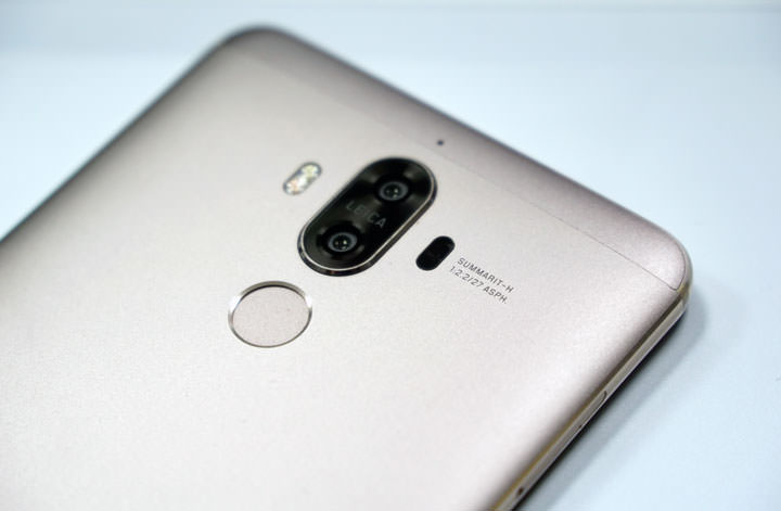 [Unbox] 第二代徠卡雙鏡．旗艦級功能．強悍功能卻平易近人的頂級旗艦：HUAWEI Mate9 開箱與深度評測！ - 阿祥的網路筆記本