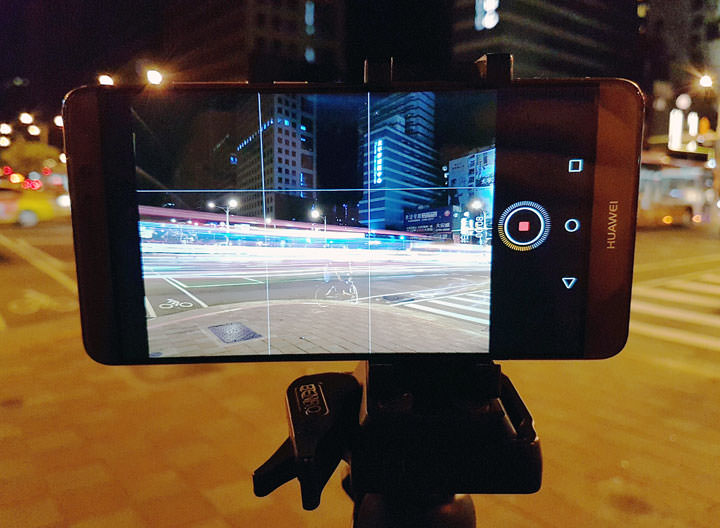 [Unbox] 第二代徠卡雙鏡．旗艦級功能．強悍功能卻平易近人的頂級旗艦：HUAWEI Mate9 開箱與深度評測！ - 阿祥的網路筆記本