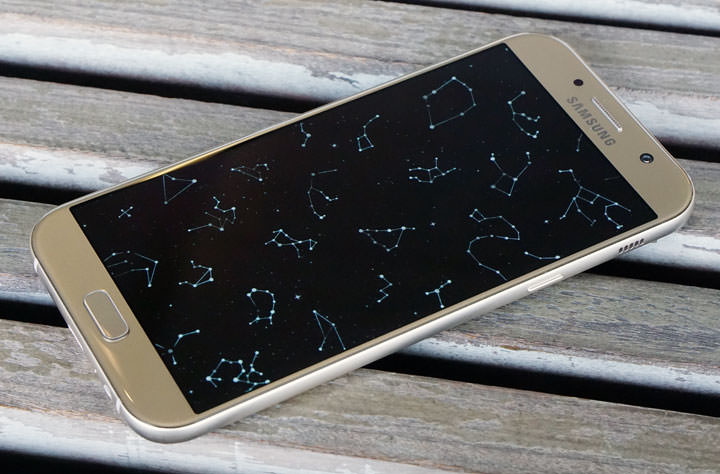 [Unbox] IP68生活防水，雙1600萬畫素鏡頭美拍：帶給你「A即精采」的三星Galaxy A7 2017年版開箱評測分享！ - 阿祥的網路筆記本