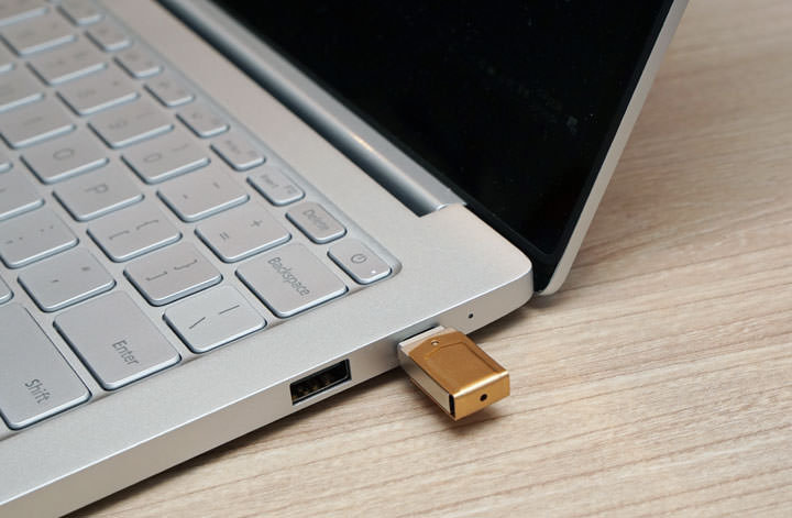 [Unbox] 讓你的檔案輕鬆游走電腦與行動裝置之間！十銓科技USB 3.1 Gen1傳輸「M161 C金碟」開箱與使用心得分享！ - 阿祥的網路筆記本