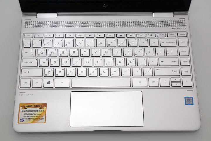[Unbox] 不只輕薄，更翻轉你的視界！功能二合一觸控筆電「HP Spectre x360 Conve 13-w008TU」開箱與深度評測！ - 阿祥的網路筆記本