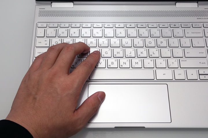 [Unbox] 不只輕薄，更翻轉你的視界！功能二合一觸控筆電「HP Spectre x360 Conve 13-w008TU」開箱與深度評測！ - 阿祥的網路筆記本