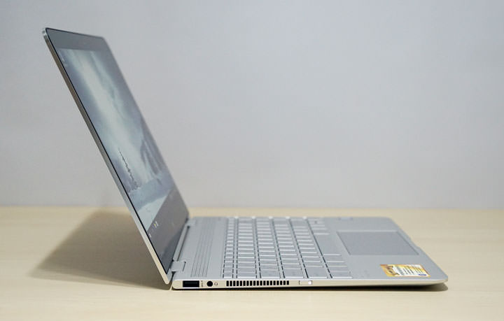 [Unbox] 不只輕薄，更翻轉你的視界！功能二合一觸控筆電「HP Spectre x360 Conve 13-w008TU」開箱與深度評測！ - 阿祥的網路筆記本