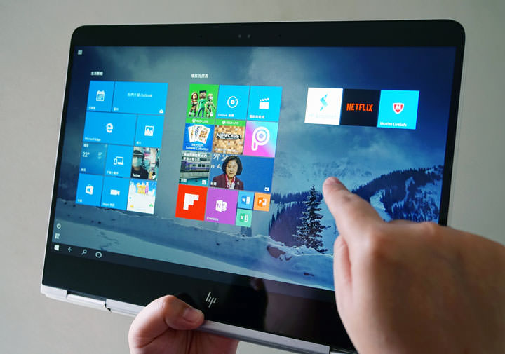 [Unbox] 不只輕薄，更翻轉你的視界！功能二合一觸控筆電「HP Spectre x360 Conve 13-w008TU」開箱與深度評測！ - 阿祥的網路筆記本