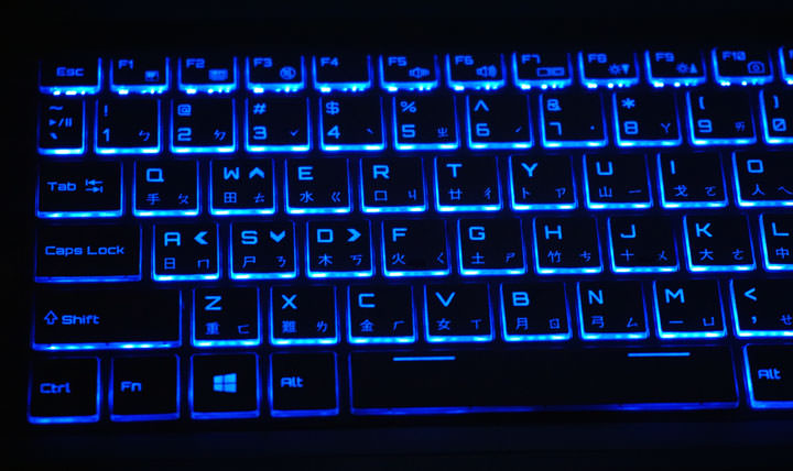 [Unbox] 規格你自訂！可以量身打造的極致效能：喜傑獅CJSCOPE HX-550產品開箱與深度評測！ - 阿祥的網路筆記本