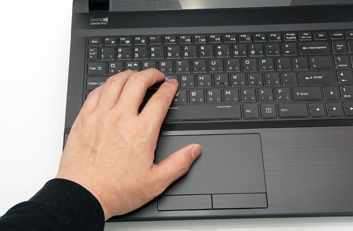 [Unbox] 規格你自訂！可以量身打造的極致效能：喜傑獅CJSCOPE HX-550產品開箱與深度評測！ - 阿祥的網路筆記本