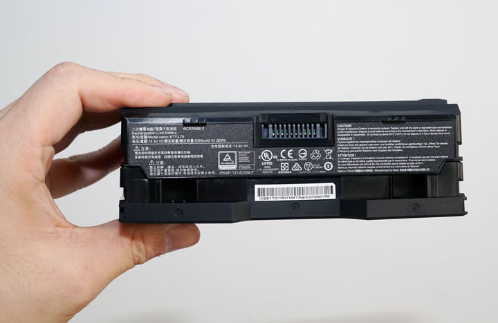 [Unbox] 少了束縛，沉浸虛擬實境更輕鬆自在：MSI VR One 背包電競主機實測！ - 阿祥的網路筆記本