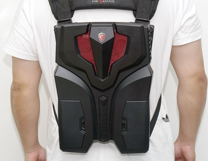 [Unbox] 少了束縛，沉浸虛擬實境更輕鬆自在：MSI VR One 背包電競主機實測！ - 阿祥的網路筆記本