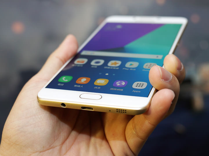 [Mobile] 滿足你對娛樂的全方位需求：三星Galaxy C9 Pro正式在台上市！三「大」特色成為高CP值首選！ - 阿祥的網路筆記本