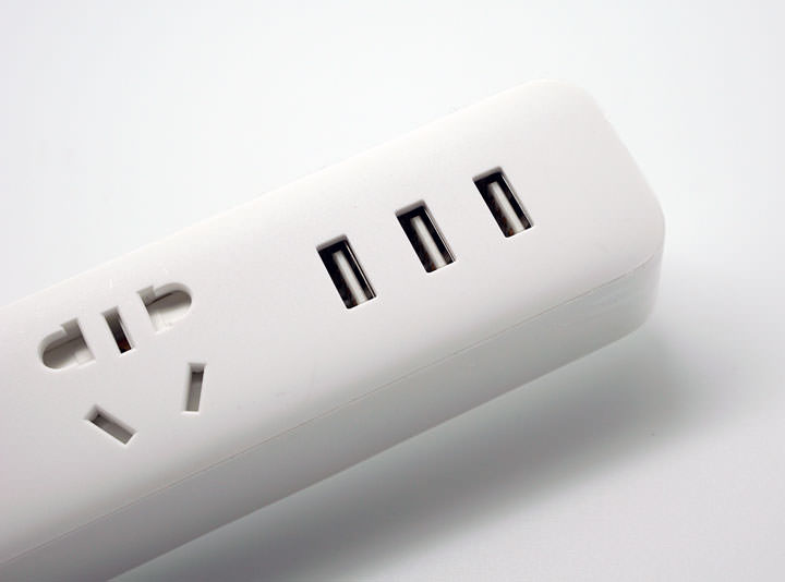 滿手3C產品需要充電?居家常備,出外旅遊的良伴:小米插線板(小米延長線)開箱與使用心得分享! - 阿祥的網路筆記本 滿手3C產品需要充電?居家常備,出外旅遊的良伴:小米插線板(小米延長線)開箱與使用心得分享! - 阿祥的網路筆記本