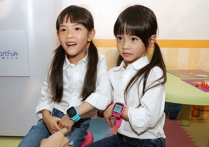 [Mobile] 中華電信搶攻穿戴市場，與智趣王科技共同推出「FunPark Watch 兒童智慧手錶」守護兒童安全！ - 阿祥的網路筆記本