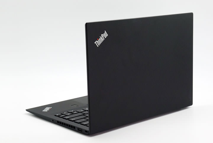 [Unbox] 輕薄、強悍、經典的高階商用筆電代名詞：第五代 Lenovo ThinkPad X1 Carbon 開箱與深度評測！ - 阿祥的網路筆記本