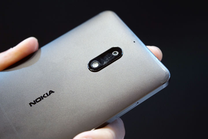 [Unbox] 昔日霸主回歸市場！外觀高水準設計、功能完整易上手的「Nokia 6」開箱與深度評測！ - 阿祥的網路筆記本