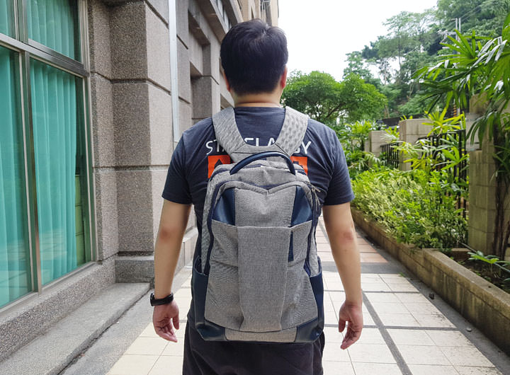 [Unbox] 工作、生活、旅遊「一包搞定」！BAG TO YOU 百達遊嚴選 FX Creations「AGS回彈減壓系統背包」開箱與深度評測！ - 阿祥的網路筆記本