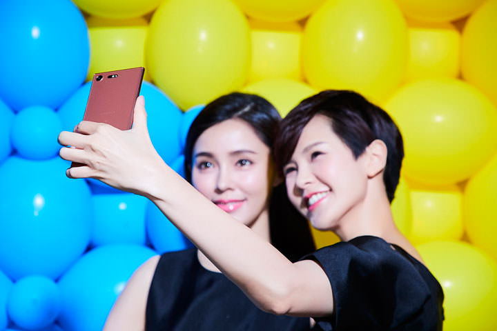 [Mobile] 全球首款4K HDR影音娛樂旗艦機：Xperia XZ Premium 台灣發表上市！ 5/19 中午開放預購！ - 阿祥的網路筆記本