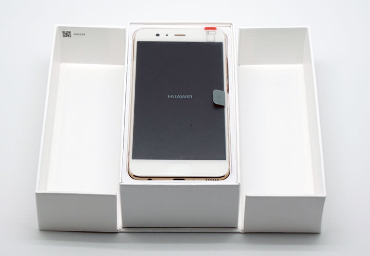 [Unbox] 信手拈來即成佳作！全球唯一「三徠卡鏡頭」智慧型手機HUAWEI P10 Plus 開箱與深度評測心得！ - 阿祥的網路筆記本