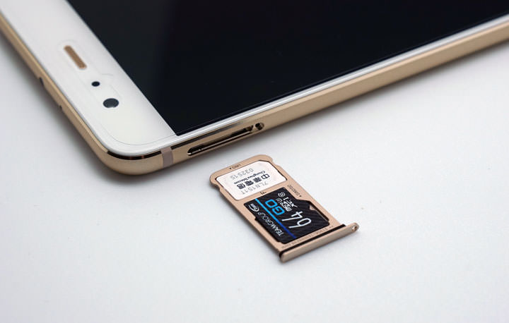 [Unbox] 信手拈來即成佳作！全球唯一「三徠卡鏡頭」智慧型手機HUAWEI P10 Plus 開箱與深度評測心得！ - 阿祥的網路筆記本