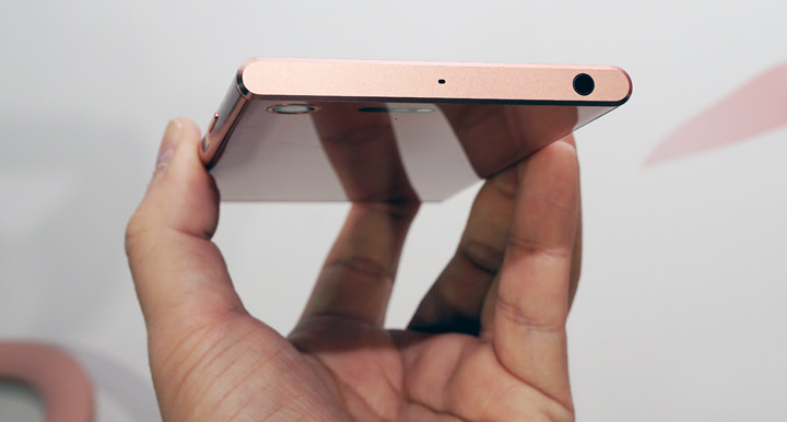 [Mobile] Sony Mobile 與中華電信獨家合作！6/28 正式開賣Xperia XZ Premium 鏡粉新色！Xperia Touch 智慧投影機將於7月初上市！ - 阿祥的網路筆記本