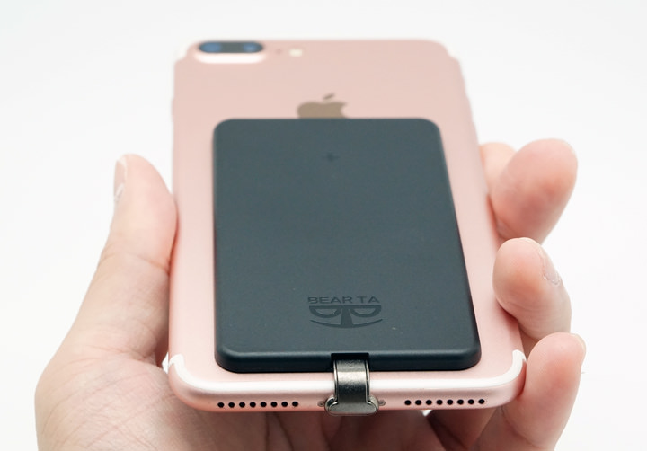 [Unbox] 不只讓iPhone增加無線充電能力，而且充電速度更快人一步：BEAR TA 無線充電組合 for iPhone7 Plus開箱分享！ - 阿祥的網路筆記本