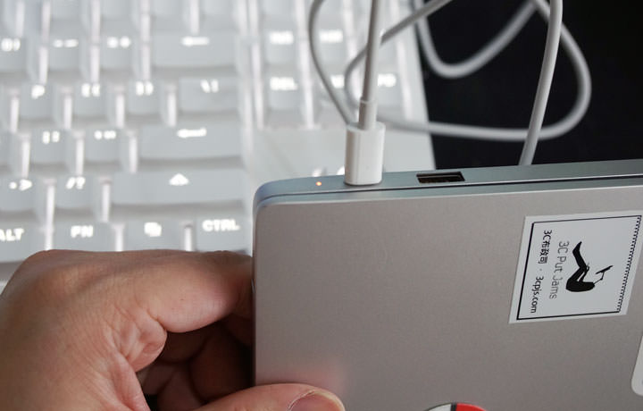 [Unbox] 輕便好用又不貴：小米USB-C電源適配器（45W）開箱與使用心得分享！ - 阿祥的網路筆記本