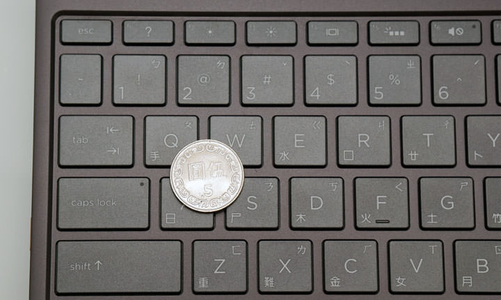 [Unbox] 精雕細琢．多角度翻轉不同視界：一機多用商務旗艦 HP SPECTRE x360 Conve 13-ac078TU 開箱與深度評測！ - 阿祥的網路筆記本