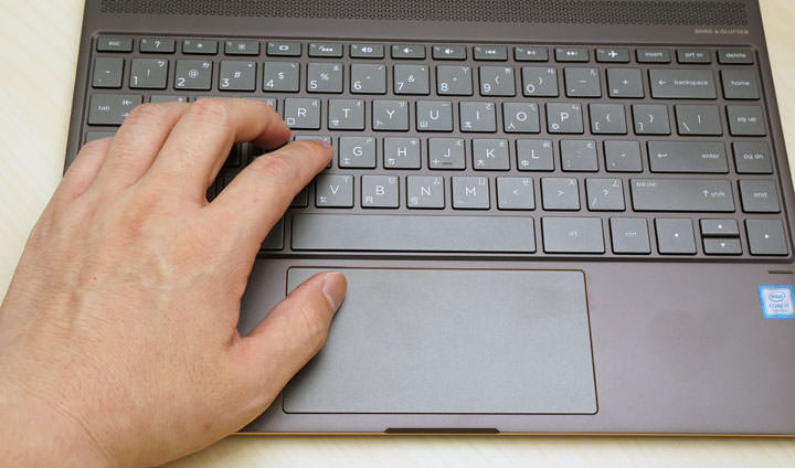 [Unbox] 精雕細琢．多角度翻轉不同視界：一機多用商務旗艦 HP SPECTRE x360 Conve 13-ac078TU 開箱與深度評測！ - 阿祥的網路筆記本