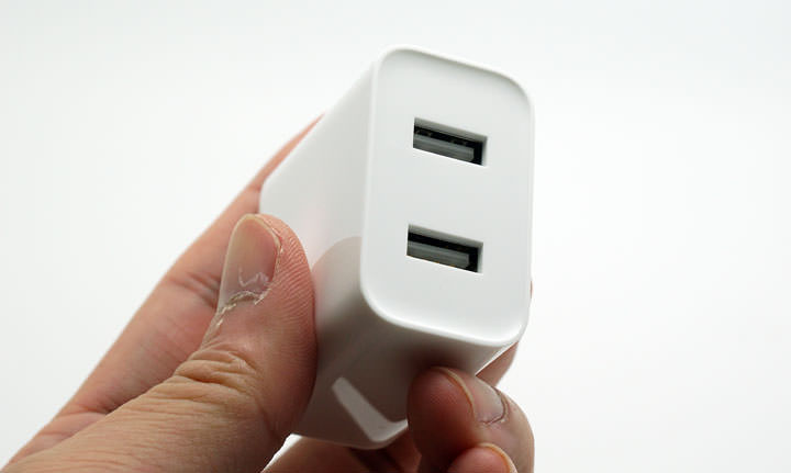 [Unbox] 支援QC 3.0！小巧易攜高效率的「小米 2 Port USB 充電器」開箱與使用心得分享！ - 阿祥的網路筆記本