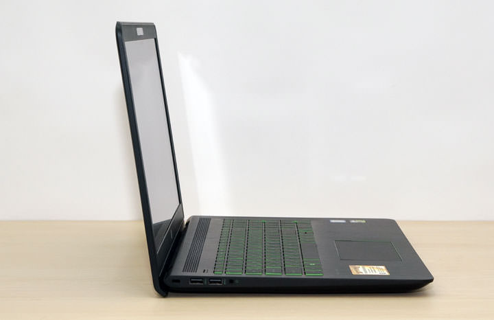 [Unbox] 工作娛樂皆宜的移動電競新選擇：HP Pavilion Gaming 15-cb011T 開箱與深度評測！ - 阿祥的網路筆記本