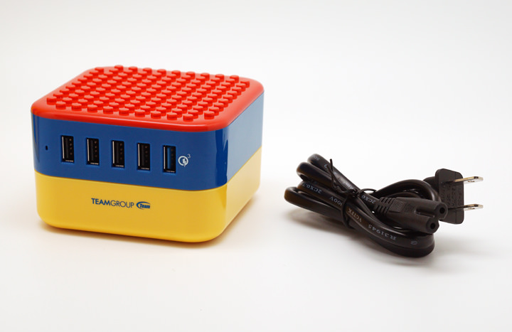 [Unbox] 多彩繽紛還相容樂高積木！支援 QC 3.0 快充技術的多埠充電器「Team Group WD02 方塊充」開箱與使用心得！ - 阿祥的網路筆記本