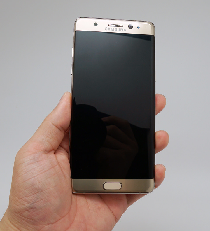 [Mobile] Galaxy Note 1代到7代，誰是你的最愛？帶你回顧那些年…我們一起用過的「筆較厲害」！ - 阿祥的網路筆記本