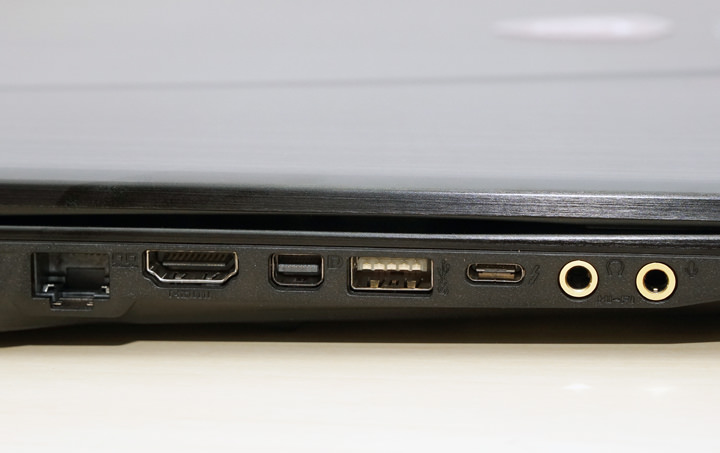 [Unbox] 面面俱到的電競主流旗艦：微星 MSI GE63VR 7RE RAIDER 深度評測！ - 阿祥的網路筆記本