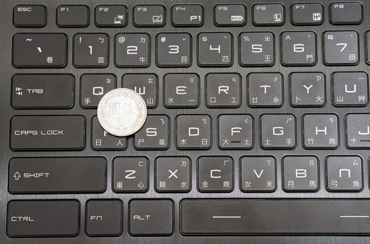 [Unbox] 面面俱到的電競主流旗艦：微星 MSI GE63VR 7RE RAIDER 深度評測！ - 阿祥的網路筆記本