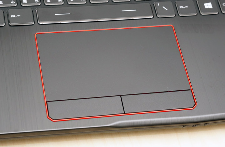 [Unbox] 面面俱到的電競主流旗艦：微星 MSI GE63VR 7RE RAIDER 深度評測！ - 阿祥的網路筆記本