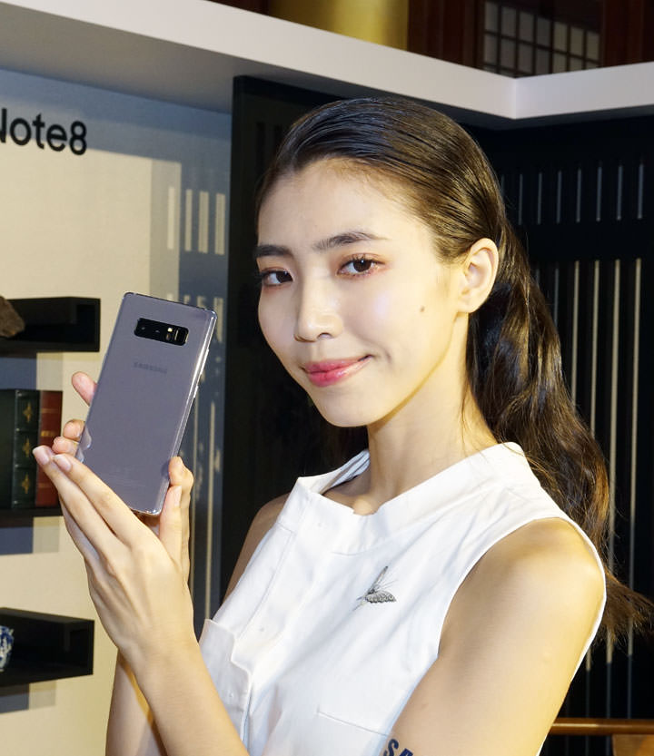 [Mobile] Galaxy Note8 今日宣佈在台上市！9/1 起開放預購、9/15正式上市，單機售價 NTD 29,900元！ - 阿祥的網路筆記本
