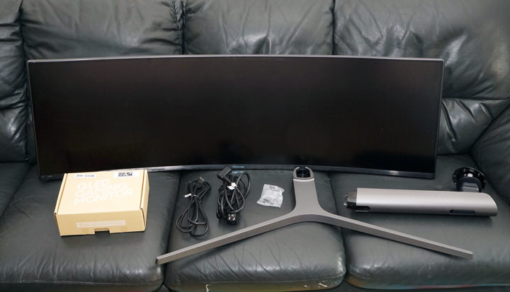 [Unbox] 一台抵兩台！不僅遊戲體驗爽感十足，更讓是工作好夥伴：三星全球首款49吋32:9 超寬曲面電競螢幕「CHG90」開箱評測！ - 阿祥的網路筆記本