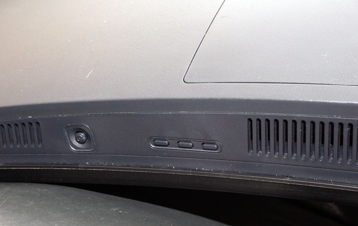 [Unbox] 一台抵兩台！不僅遊戲體驗爽感十足，更讓是工作好夥伴：三星全球首款49吋32:9 超寬曲面電競螢幕「CHG90」開箱評測！ - 阿祥的網路筆記本