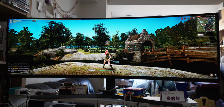 [Unbox] 一台抵兩台！不僅遊戲體驗爽感十足，更讓是工作好夥伴：三星全球首款49吋32:9 超寬曲面電競螢幕「CHG90」開箱評測！ - 阿祥的網路筆記本