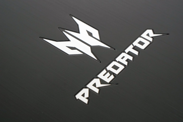 [Unbox] Acer Predator 電競家族新血 Helios 300 實測：優質外觀搭配絕佳效能的遊戲利器！ - 阿祥的網路筆記本