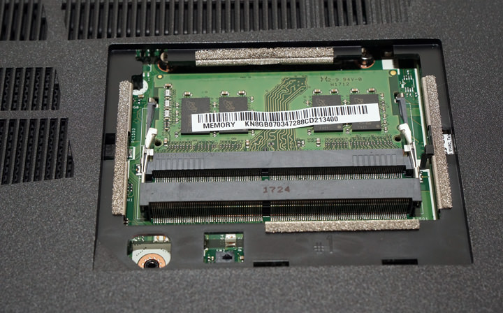 [Unbox] Acer Predator 電競家族新血 Helios 300 實測：優質外觀搭配絕佳效能的遊戲利器！ - 阿祥的網路筆記本