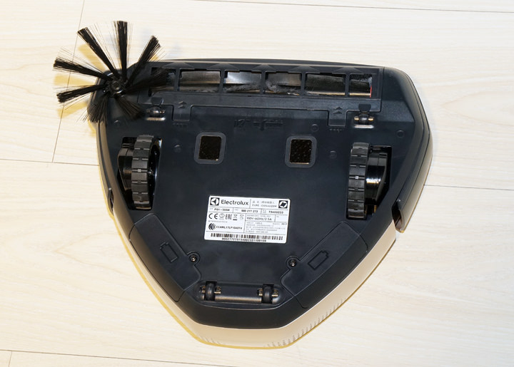 [Hands-On] 伊萊克斯在台推出 3D 超視能科技掃地機器人「PUREi9」！特色功能介紹與實測心得！ - 阿祥的網路筆記本