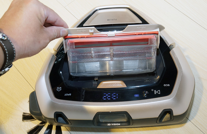[Hands-On] 伊萊克斯在台推出 3D 超視能科技掃地機器人「PUREi9」！特色功能介紹與實測心得！ - 阿祥的網路筆記本