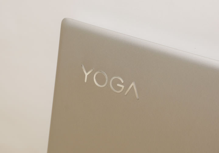 [Unbox] 俐落美型且一機多用的全才型筆電：Lenovo Yoga 720 深度實測！ - 阿祥的網路筆記本