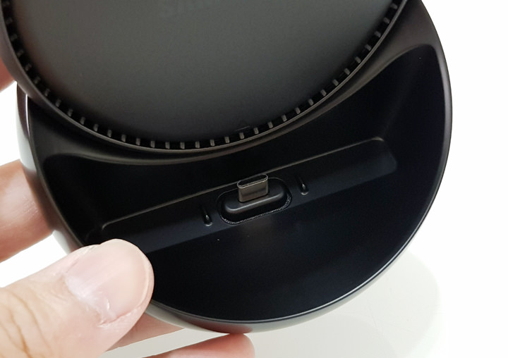 [Unbox] 讓你的手機無縫接軌電腦的利器！透過 Samsung DeX Station 工作站 讓 Note8 與 S8 變身桌機！ - 阿祥的網路筆記本