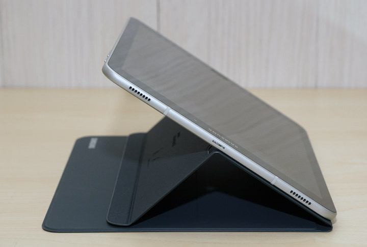 [Unbox] 妥善保護你的 Galaxy Tab S3！磁吸易用，兩段角度可調整的「原廠書本式皮套」開箱囉！ - 阿祥的網路筆記本