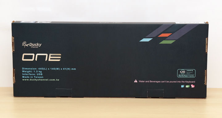 [Unbox] 手感好、視覺感優異！碼農、文字工作者必備「創傑 Ducky ONE PBT 側刻版 青軸」機械式鍵盤開箱分享！ - 阿祥的網路筆記本